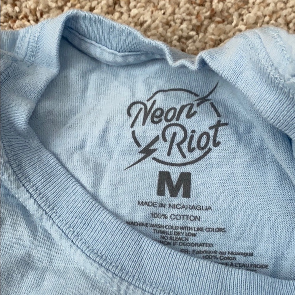 Men’s Medium Tee Bundle!!! - image 7